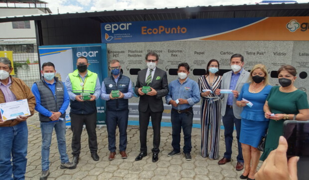 La Empresa Pública de Aseo Rumiñahui, EPAR y GIRA entregaron a la comunidad nuevo EcoPunto de reciclaje